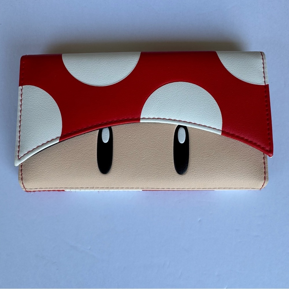 Nintendo Super Mario Bros. Mushroom Figural Wallet